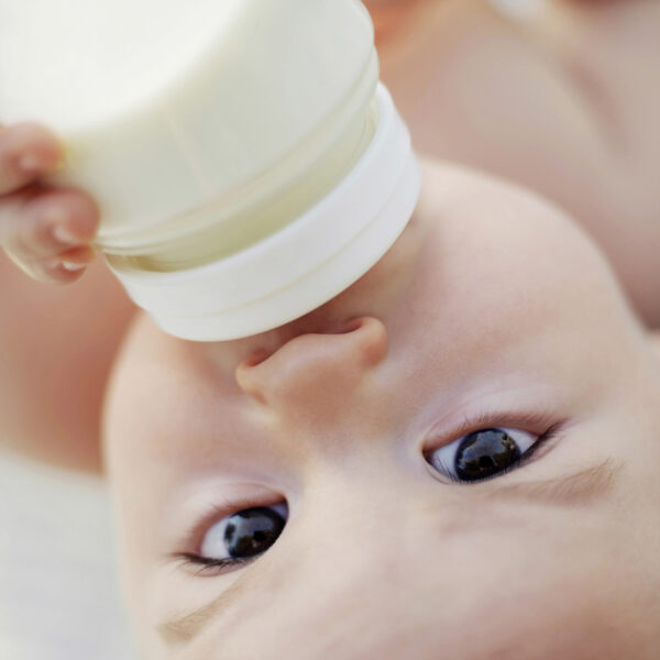 Hvornår får baby tænder?