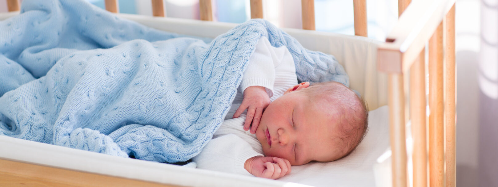 bedside crib