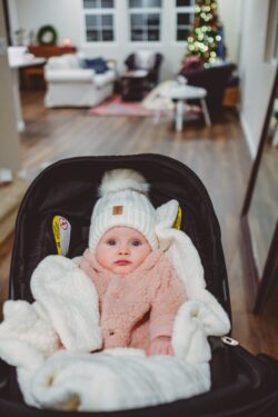 Hvorfor hikker baby?